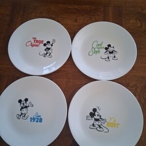 Disney Mickey Mouse Plate Set - White, Red, Green, Blue, Yellow, 8 1/2" New